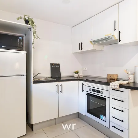 Weroomies - Pons Icar H2 Guest house