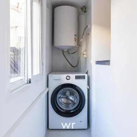 Guest house Weroomies - Pons Icar H2 *